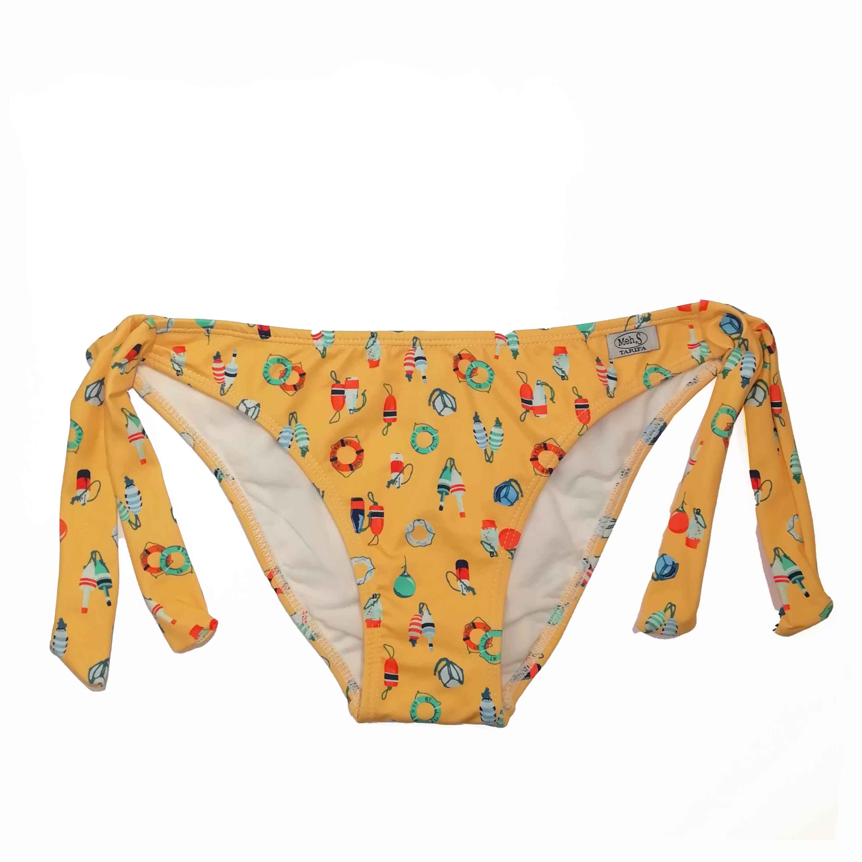 Braga de bikini ajustable con lazos laterales y estampado de motivos marinos sobre fondo amarillo melocotón, hecha en Tarifa.