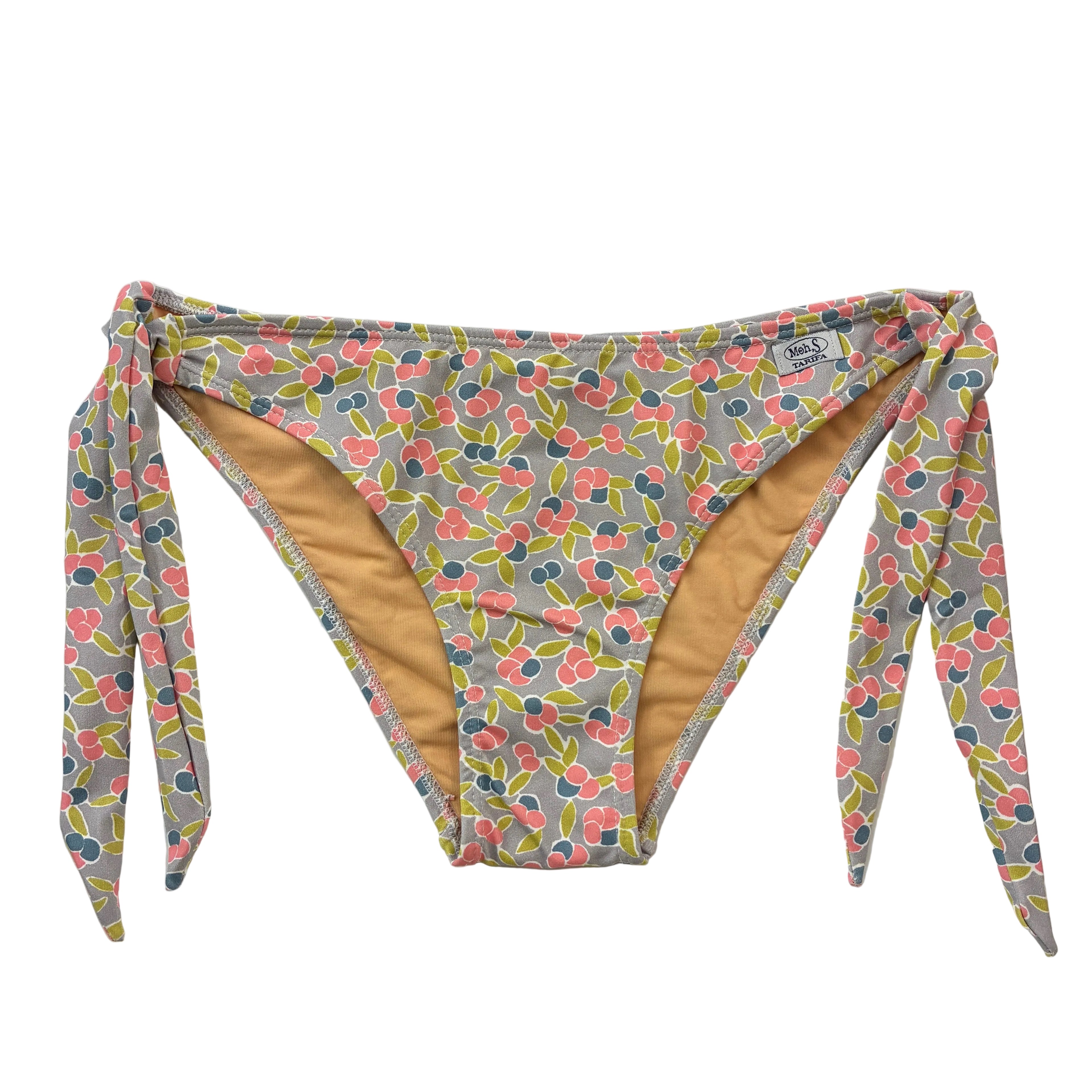 Braga de bikini atada con lazos en gris y flores rosas fabricada en Tarifa artesanalmente